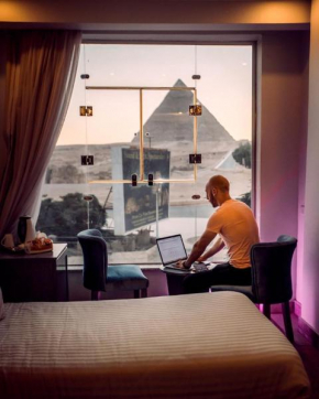Cleopatra Pyramids View Hotel